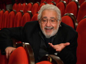 додин malyy-dramaticheskiy-teatr-lva-dodina-vystupit-v-parizhe_1
