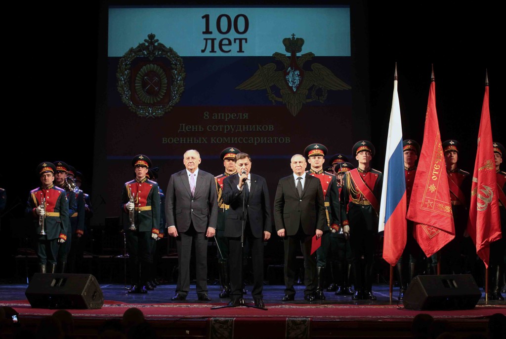 !00 лет AO8A8528