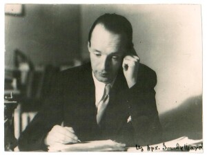 vladimir_nabokov_1936_foto_neizvestnogo_avtora_iz_kollekcii_muzeya_nabokova_spbgu